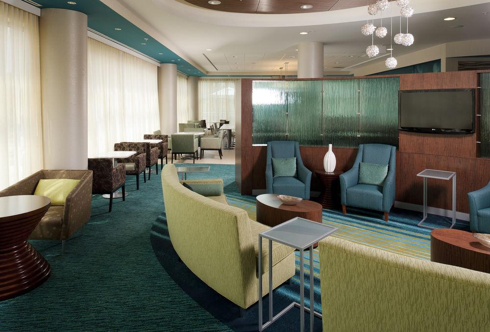 Springhill Suites Alexandria Southwest Екстериор снимка