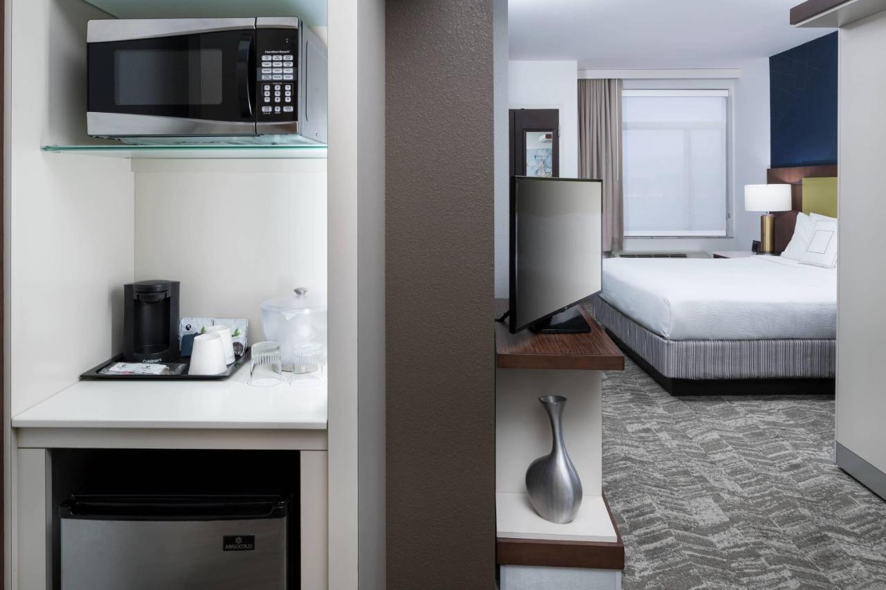 Springhill Suites Alexandria Southwest Екстериор снимка